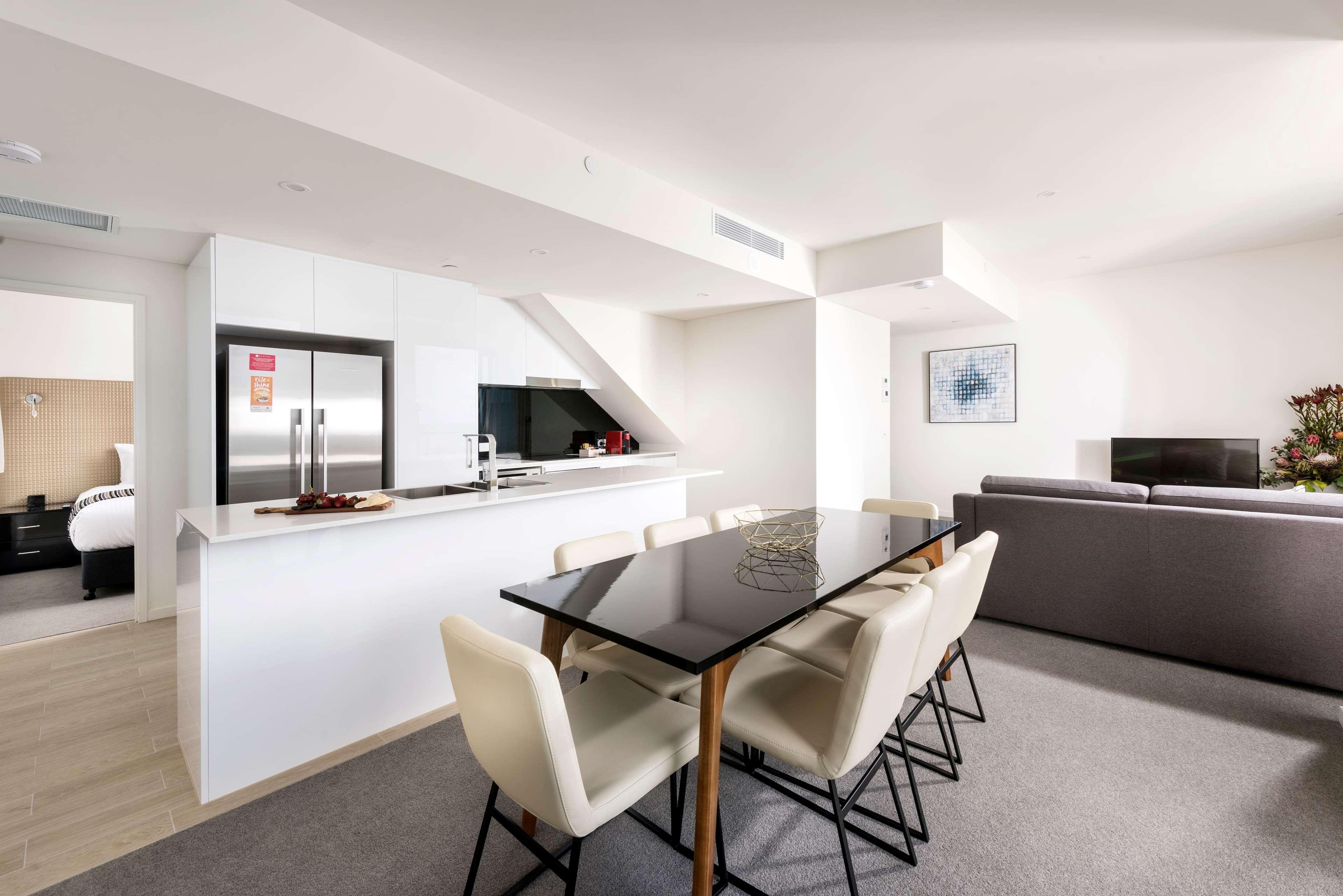 Ramada By Wyndham Vetroblu Scarborough Beach Perth Extérieur photo
